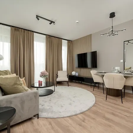 Apartment Zwycieska Z Klimatyzacja, Free Garage By Renters *