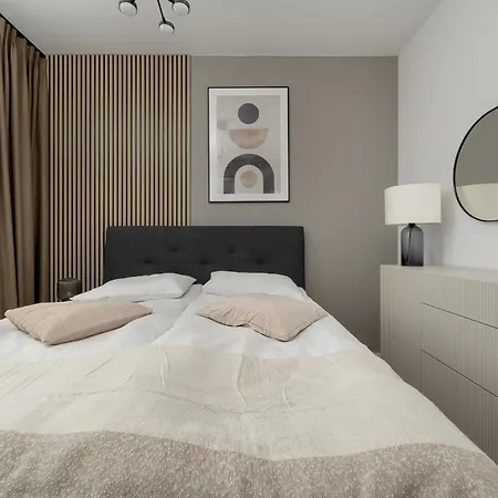 Apartment Zwycieska Z Klimatyzacja, Free Garage By Renters