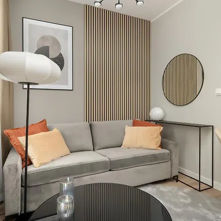 Zwycieska Z Klimatyzacja, Free Garage By Renters Apartment Wroclaw