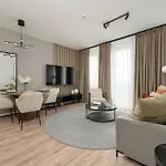 Zwycieska Z Klimatyzacja, Free Garage By Renters Apartamento