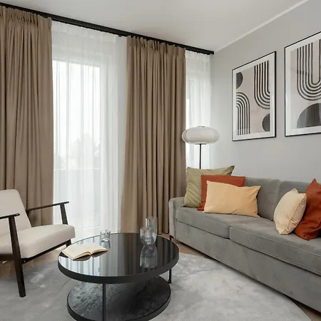 Zwycieska Z Klimatyzacja, Free Garage By Renters Apartamento Breslavia